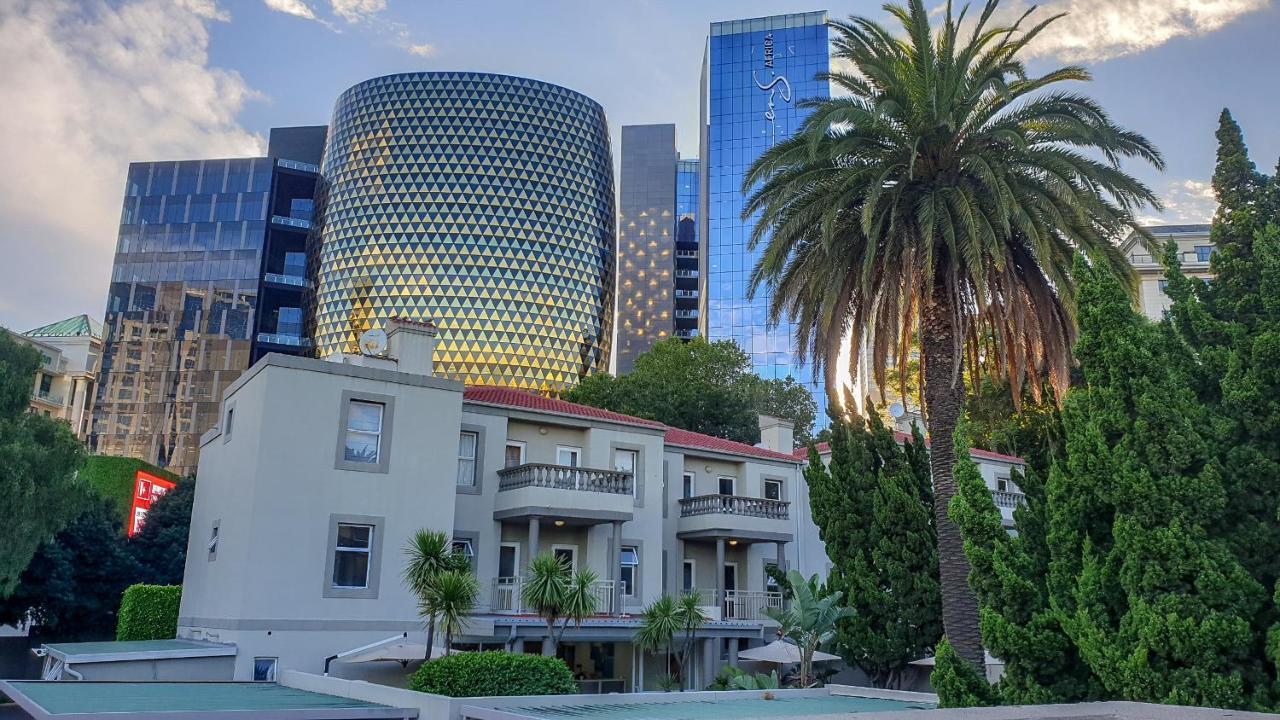 Villa Via Executive Suites With Power Back-Up Sandton Exterior photo